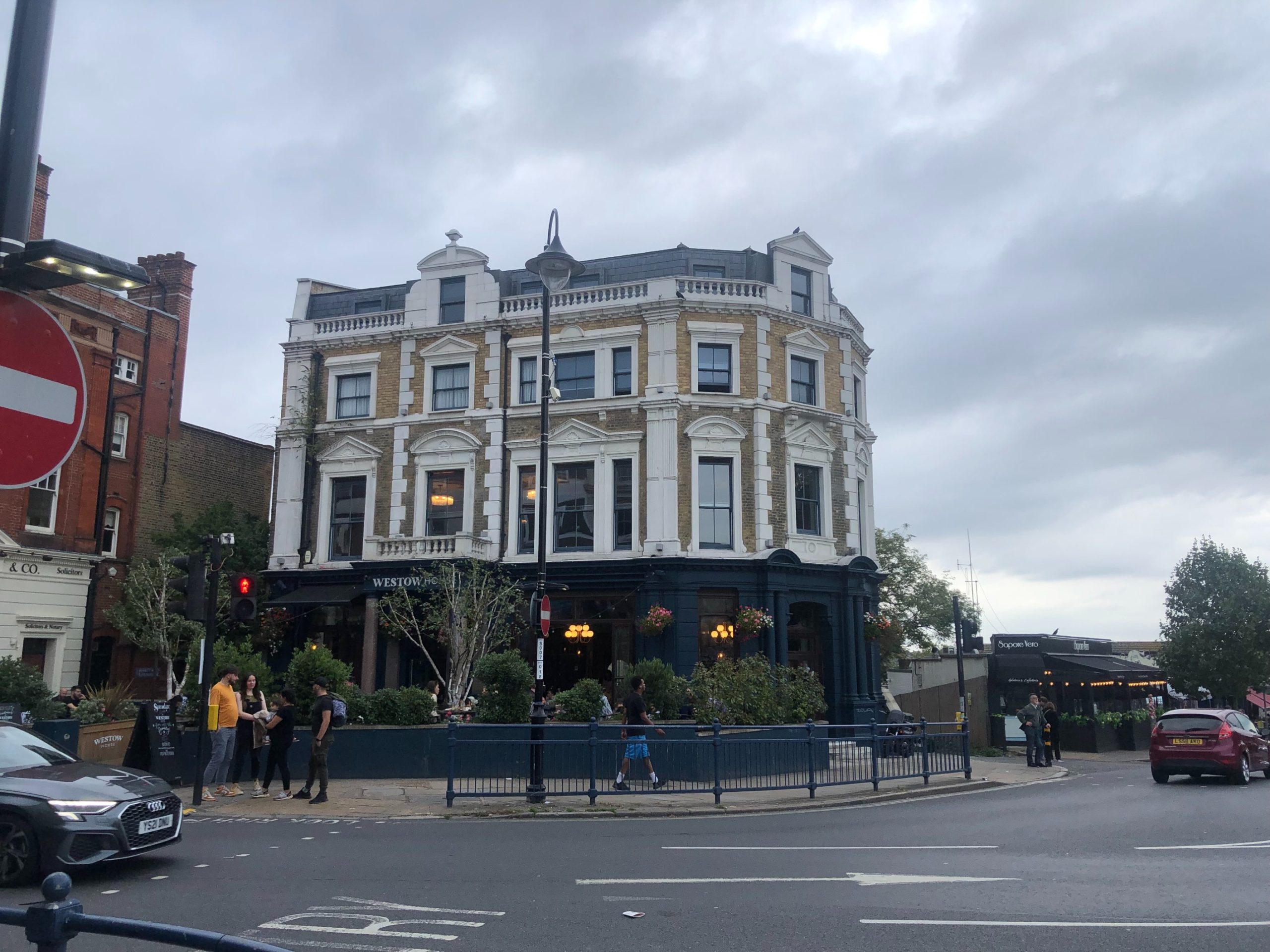 Crystal Palace South London - making a bid on a commercial property
